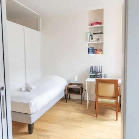 Odeon Luxury Apartment